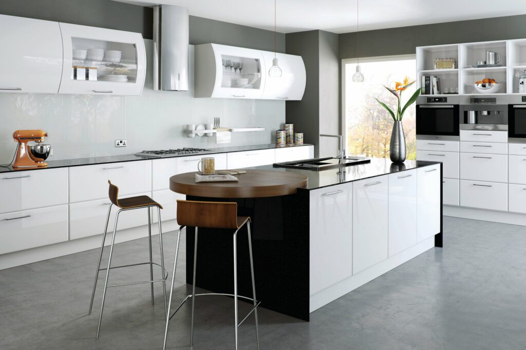 High Gloss White Lincoln Kitchen | Lead Wolf, Gotham